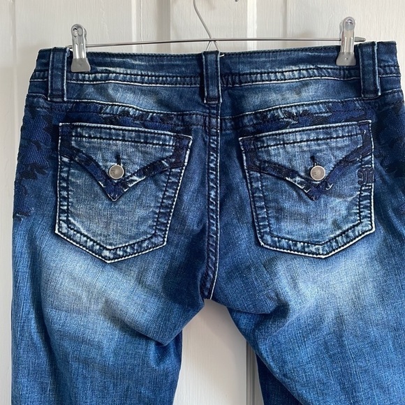Miss Me Signature Skinny Jeans Floral Embroidered Pocket Size 31 - Picture 7 of 13